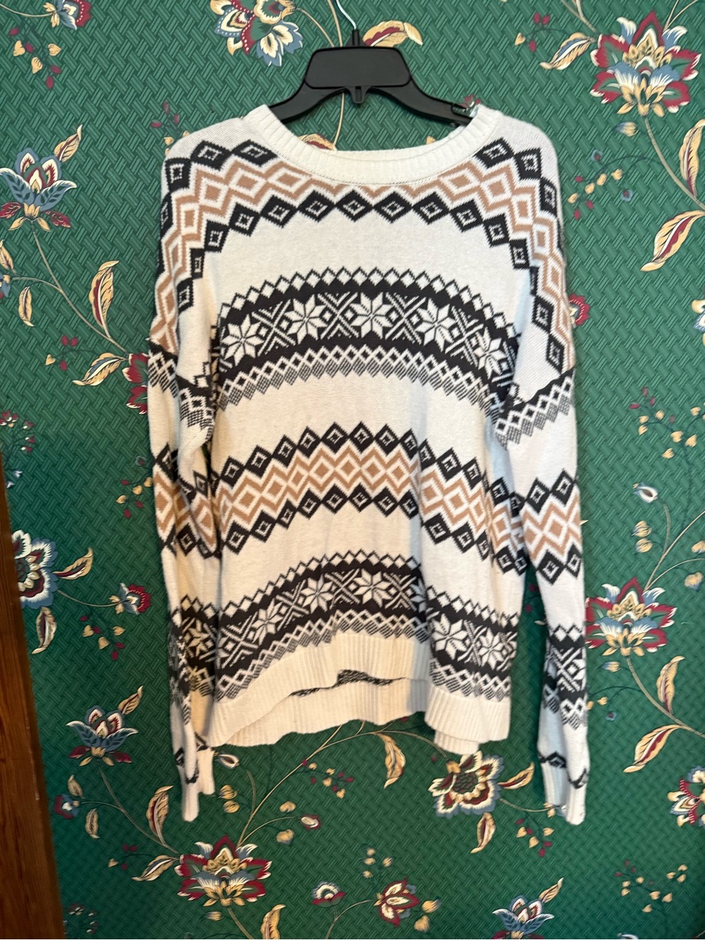 Hollister Cream Fair Isle Crewneck Sweater with Black & Tan Accents